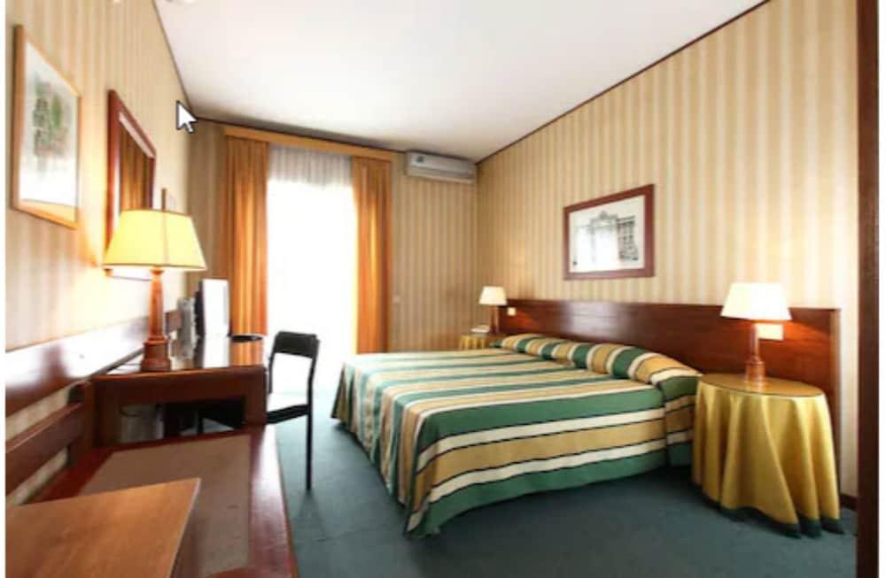 Hotel Giardino D'Europa Рим Екстериор снимка